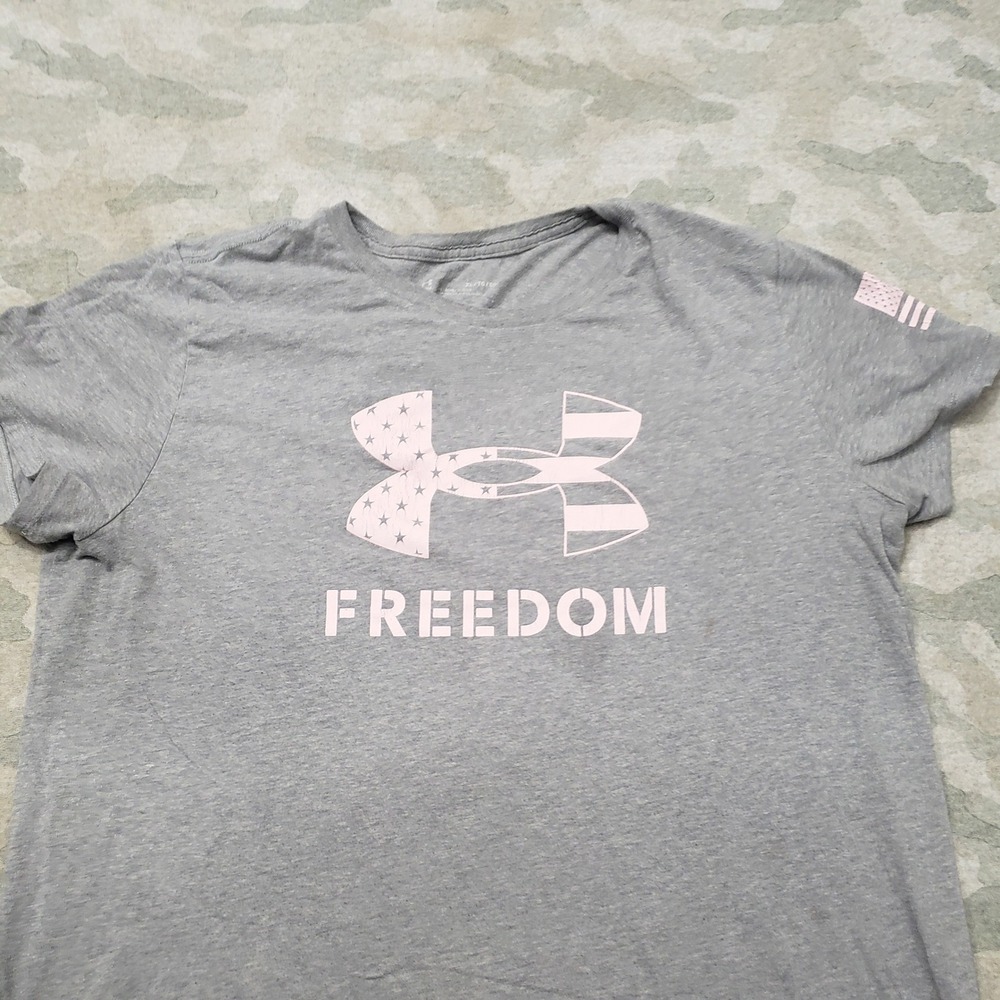 Under Armour Top Womens XL Gray Short Sleeve Gym Fitness Running